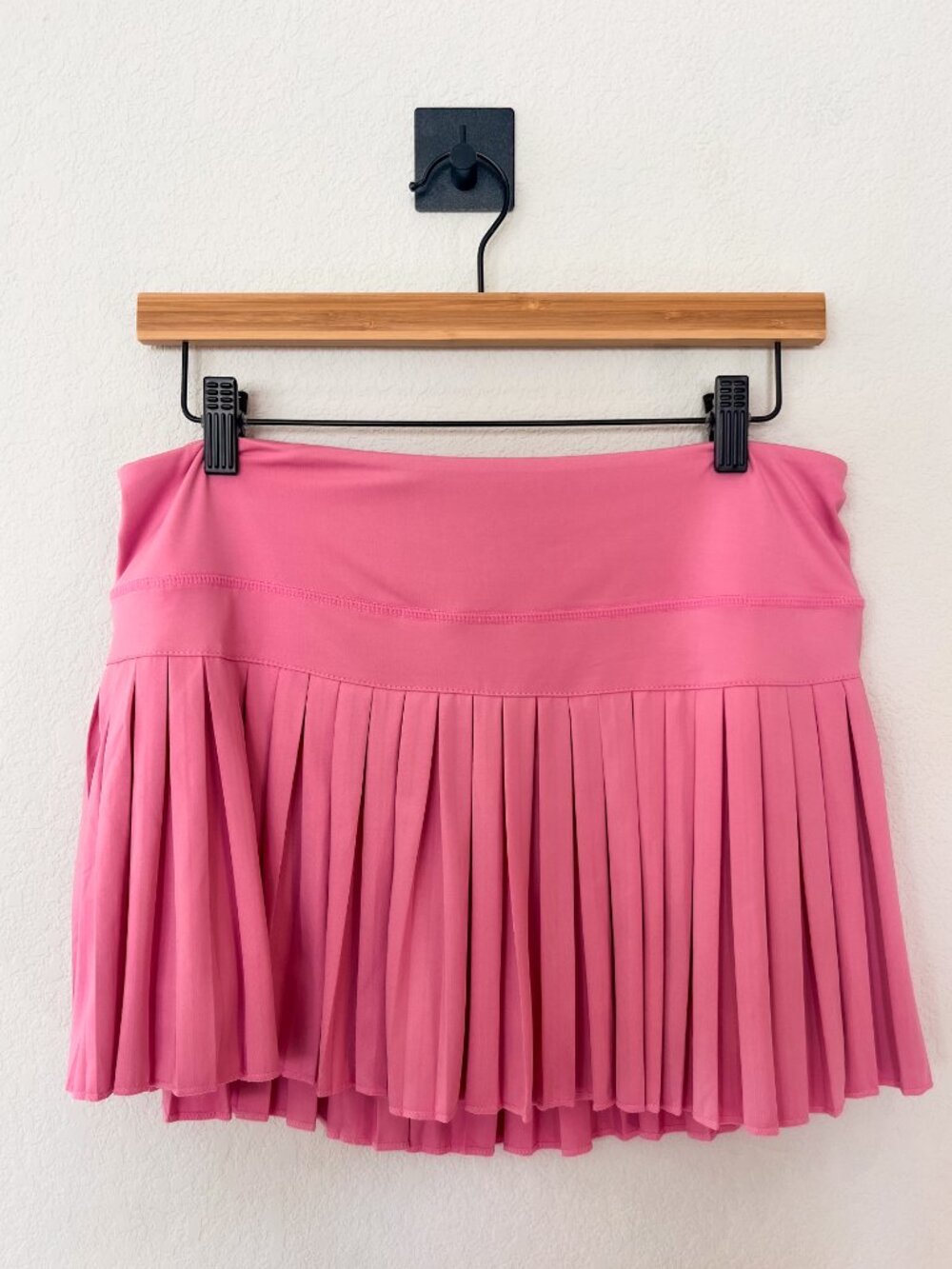 Gold Hinge Pleated Tennis Skirt | True Pink | Size XL | NWT - Picture 3 of 7